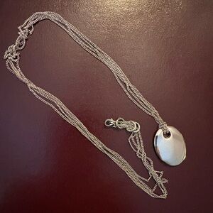 Elegant Silver Pendant Necklace
